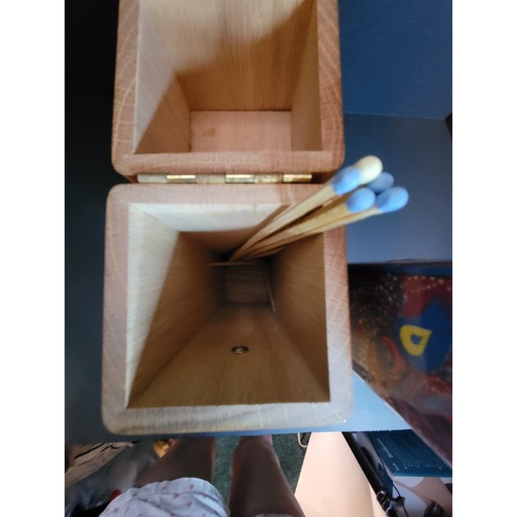 Lion’s Head Knocker Fireplace Match Holder Oak Wood Box Hinged Closure - Picture 5 of 7